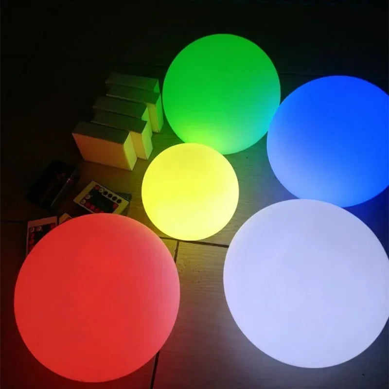 Chromora LED-Außenleuchte – Wiederaufladbar