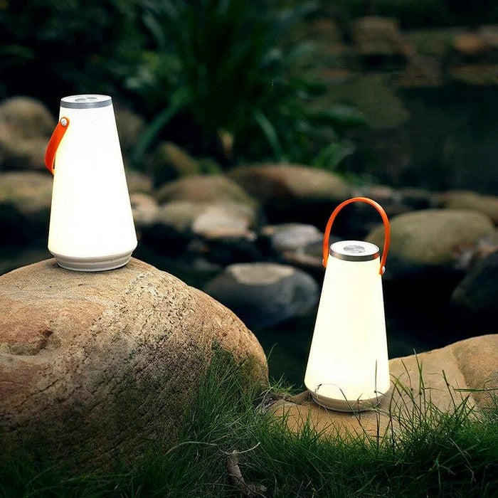 LED-Außenleuchte – Wiederaufladbar