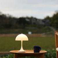 EclatéAura LED-Tischleuchte – Wiederaufladbar
