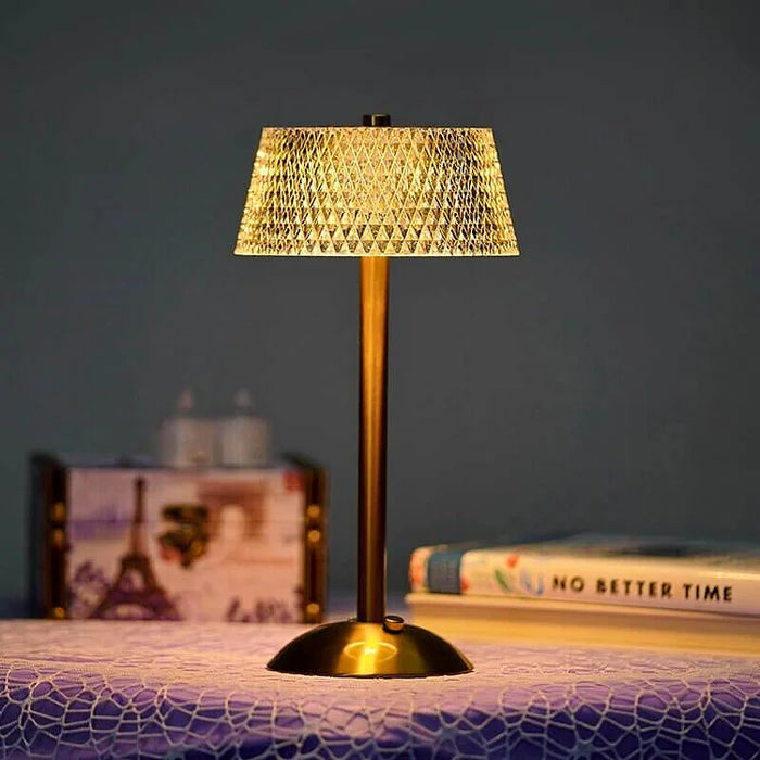Pilz-LED-Tischleuchte – Ausgewähltes Lichtdesign