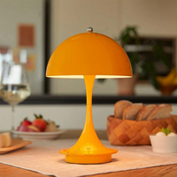 EclatéAura LED-Tischleuchte – Wiederaufladbar