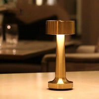 LuxeTable LED-Tischleuchte – Wiederaufladbar