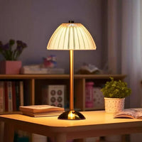 Pilz-LED-Tischleuchte – Ausgewähltes Lichtdesign
