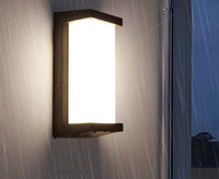 SENSOLUX LED-Wandleuchte – Bewegungsmelder