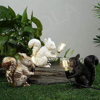 Eichhörnchen-Tischleuchte – Skandinavisches Design