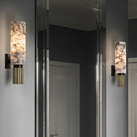 Carrara Wandleuchte – Marmor