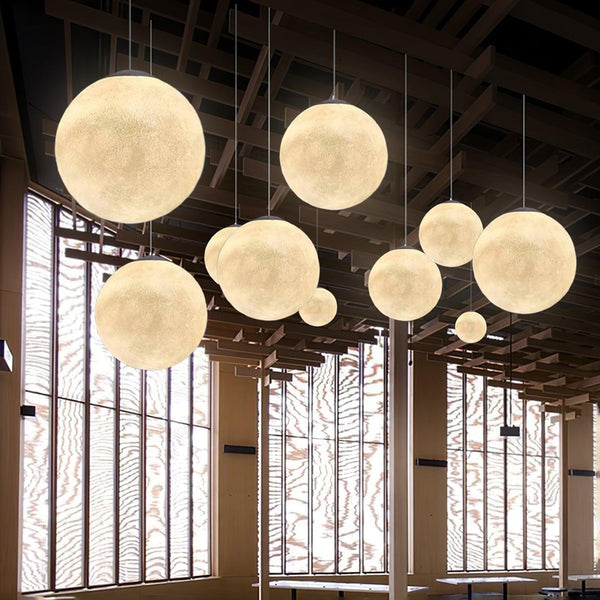 Mond-LED-Pendelleuchte – Ausgewähltes Lichtdesign