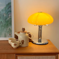 Pilz Tischleuchte – Bauhaus-Stil