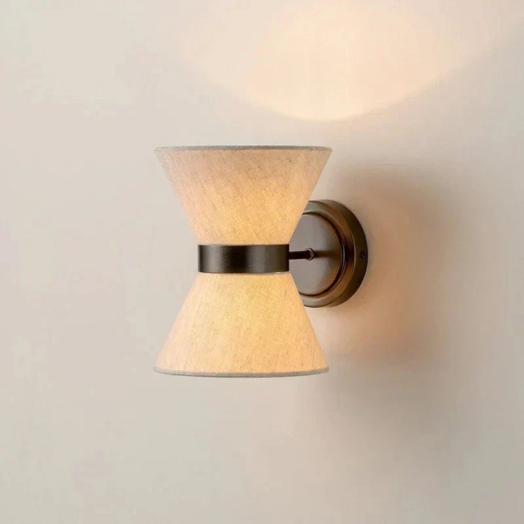 Wabi-Sabi-LED-Wandleuchte – Stoffschirm