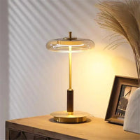 LED-Stehleuchte – Ausgewähltes Lichtdesign