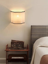 French LED-Wandleuchte – Stoffschirm
