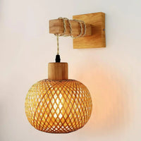 BambooAura Wandleuchte – Japandi-Stil