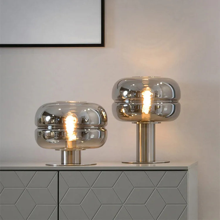 AuroraForm Tischleuchte – Skandinavisches Design