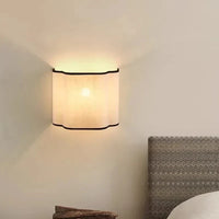 French LED-Wandleuchte – Stoffschirm