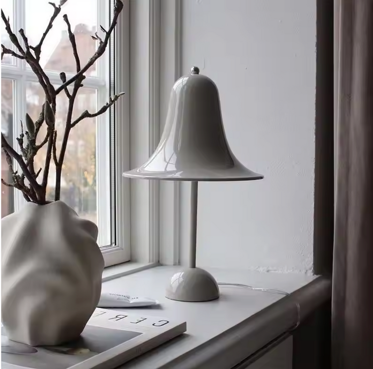 Capella LED-Tischleuchte – Wiederaufladbar