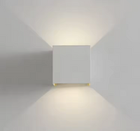 CubeGlow LED-Wandleuchte – Wiederaufladbar