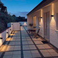 CubeGlow LED-Wandleuchte – Wiederaufladbar
