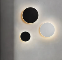 EdgeAura LED-Wandleuchte – Licht nach oben und unten