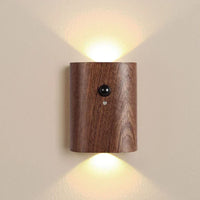 NordVale LED-Wandleuchte – Holz