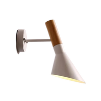 LED-Tischleuchte – Minimalistisches Design