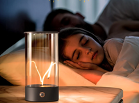 AuraPulse LED-Tischleuchte – Wiederaufladbar