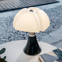 Retrova LED-Tischleuchte – Vintage-Stil
