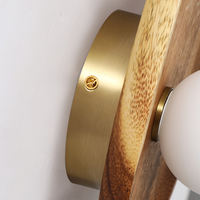 OakAura LED-Wandleuchte – Skandinavisches Design