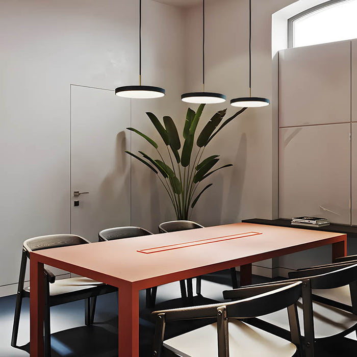 Orbisaucer LED-Pendelleuchte – Ausgewähltes Lichtdesign