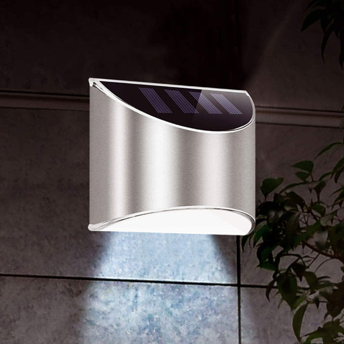 LED-Außenleuchte – Solarbetrieb
