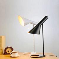 LED-Tischleuchte – Minimalistisches Design